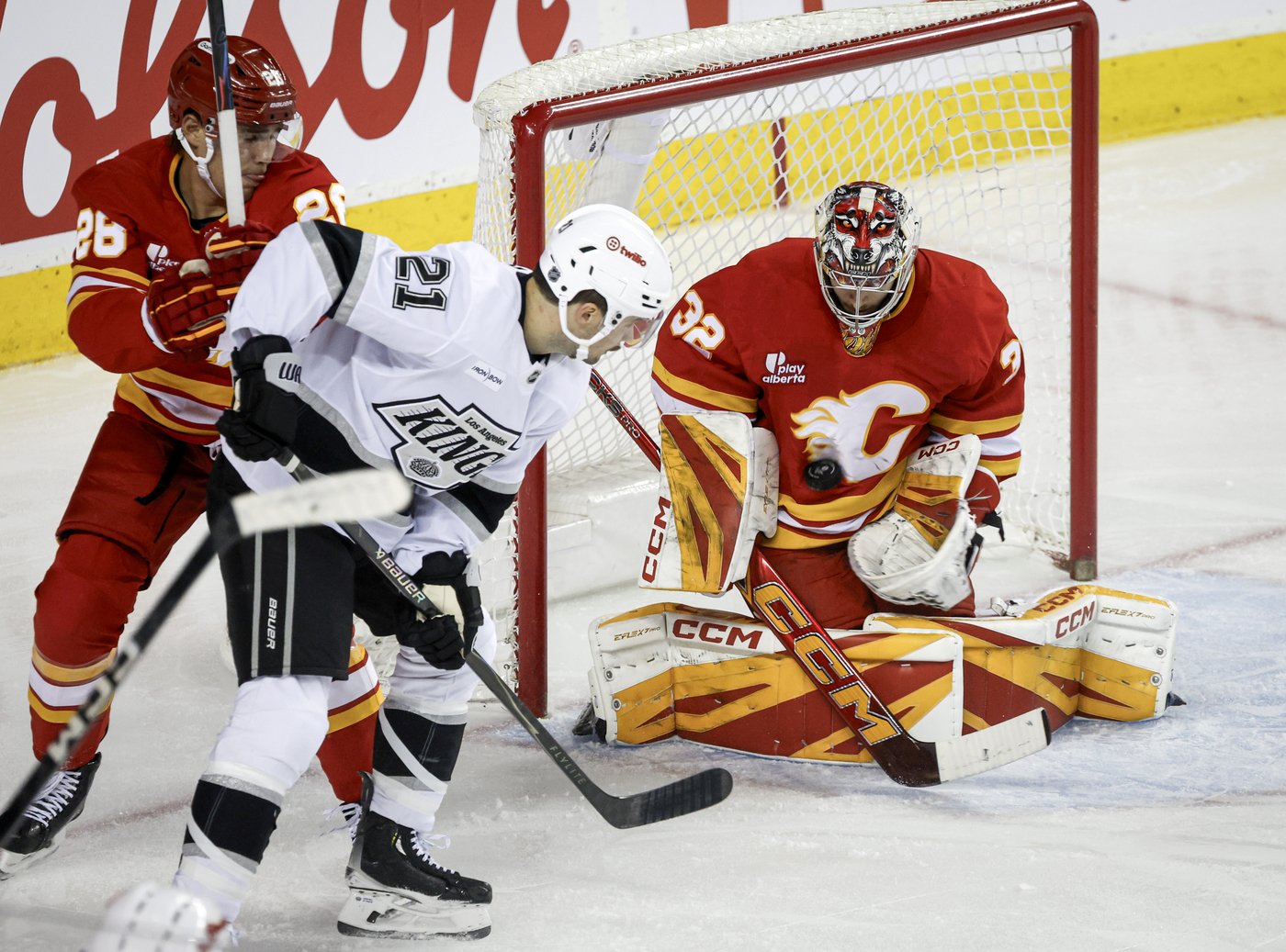 Flames beat Kings 3-2 in shootout to extend win streak to four games | iNFOnews.ca Flames beat Kings 3-2 in shootout to extend win streak to four games | iNFOnews.ca