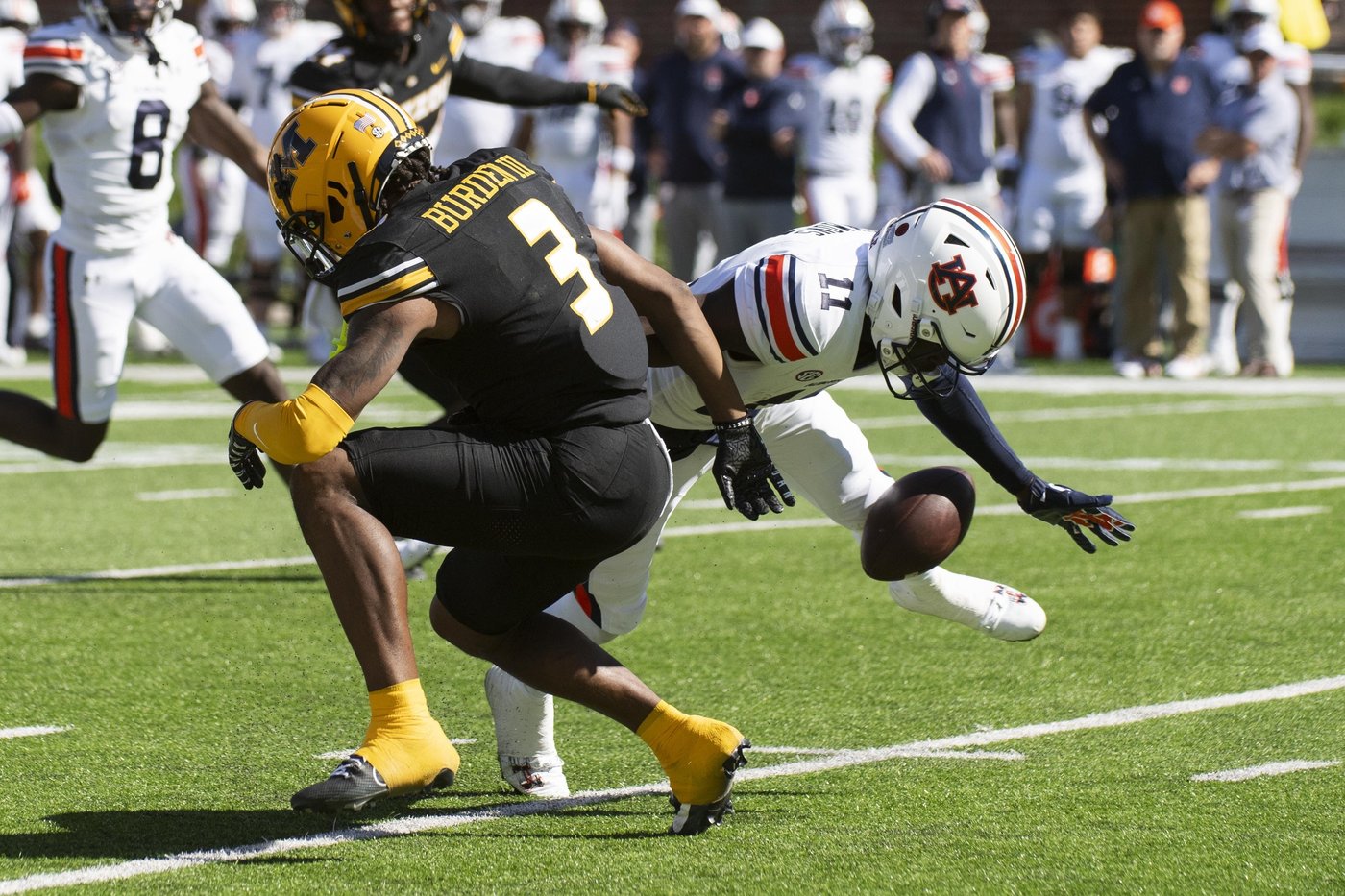Once top 10 teams, Alabama and Missouri square off as they fight for their playoff lives | iNFOnews.ca Once top 10 teams, Alabama and Missouri square off as they fight for their playoff lives | iNFOnews.ca