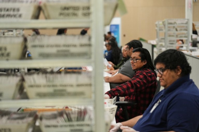 California officials who process ballots from suspected noncitizens risk prosecution, US warns | iNFOnews.ca
