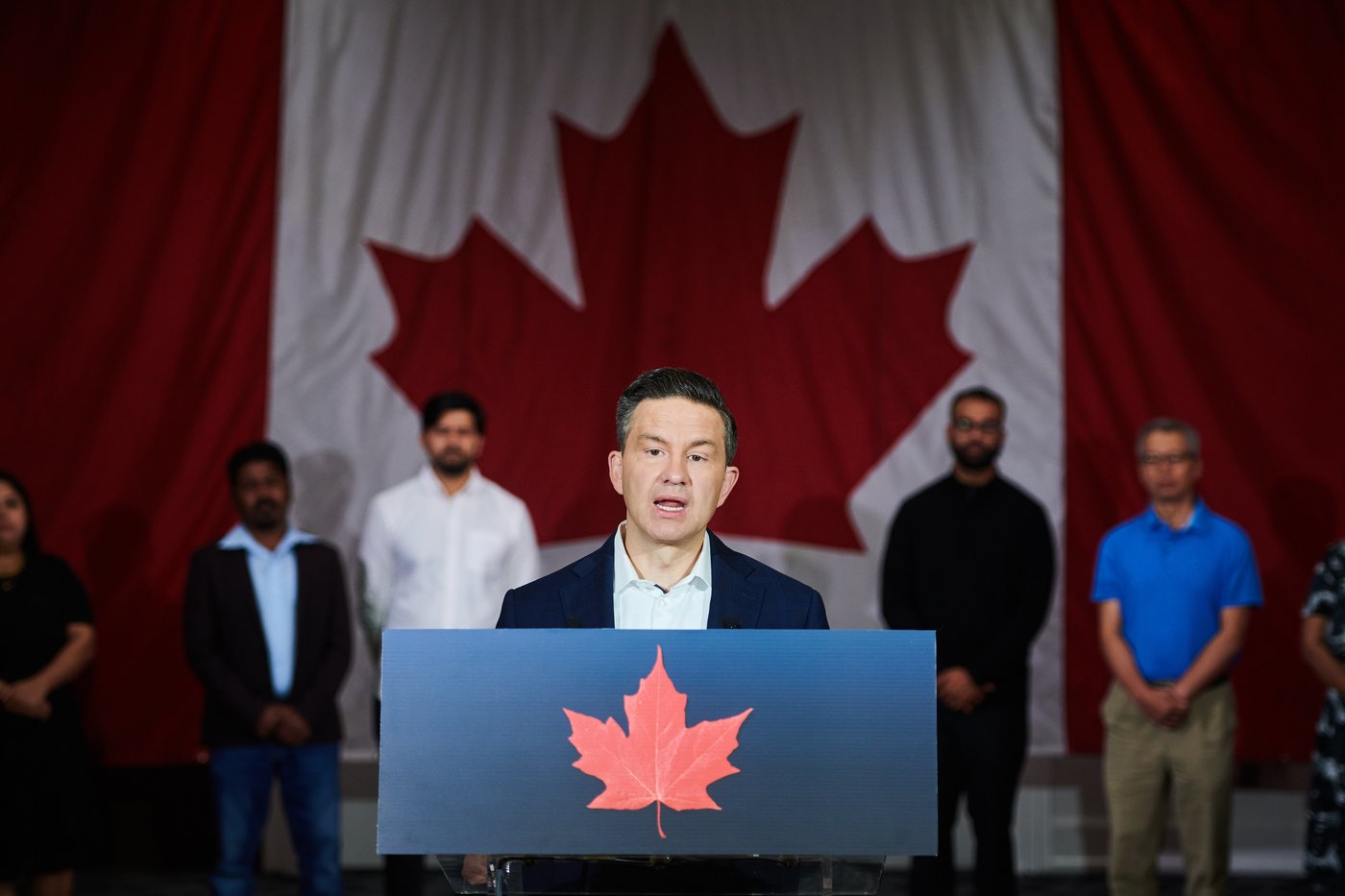 Poilievre calls on Liberals to scrap the temporary foreign worker program | iNFOnews.ca Poilievre calls on Liberals to scrap the temporary foreign worker program | iNFOnews.ca