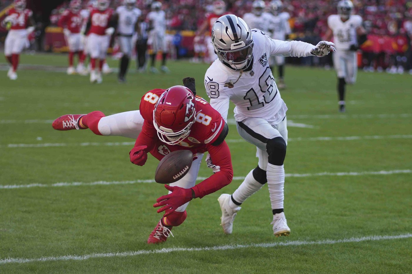Chiefs keep winning despite an O-line problem that has wreaked havoc with their offense | iNFOnews.ca Chiefs keep winning despite an O-line problem that has wreaked havoc with their offense | iNFOnews.ca