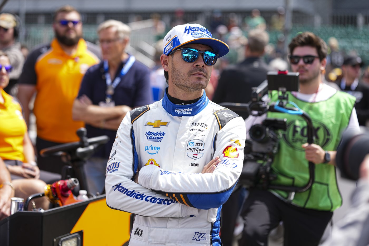 Kyle Larson to start on front row at Coca-Cola 600 alongside pole sitter Chase Briscoe | iNFOnews.ca