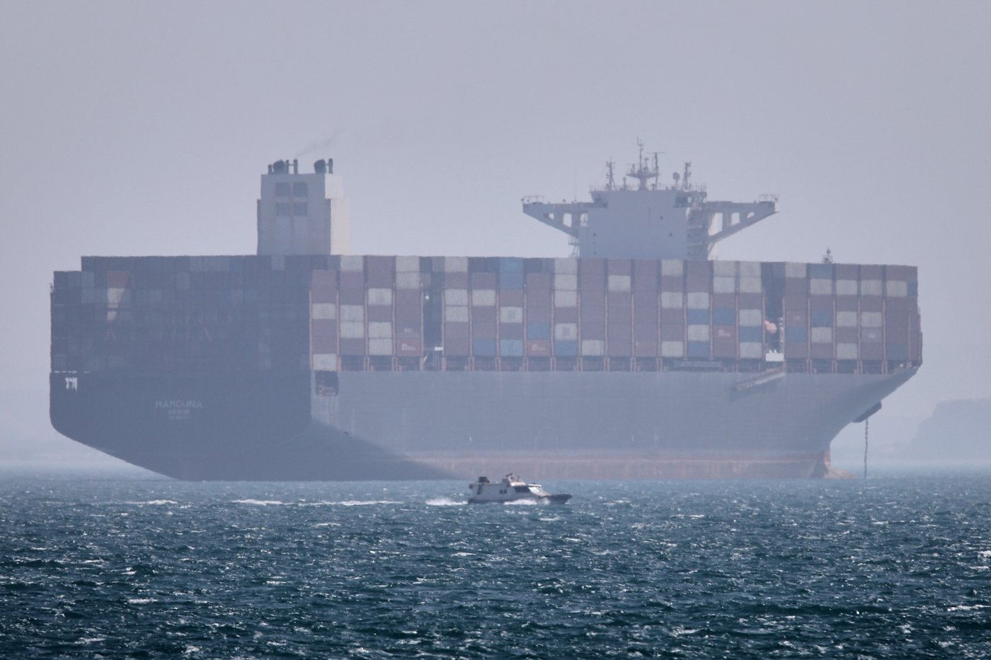 What to know as the US tries to open the Strait of Hormuz and a ceasefire wavers | iNFOnews.ca