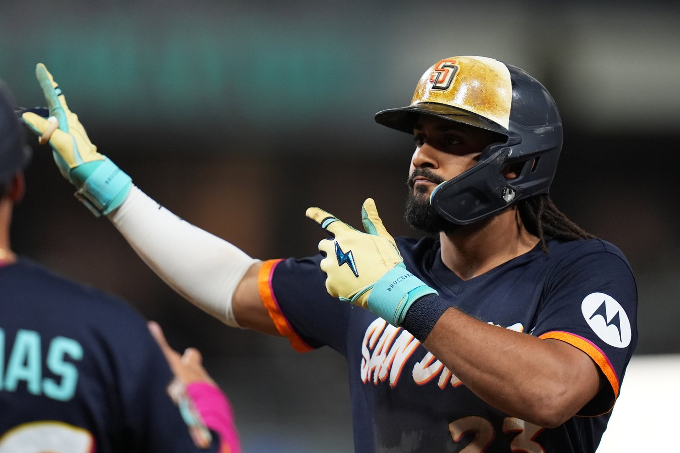 France homers, drives in 3 runs as Padres beat Twins 6-2 | iNFOnews.ca