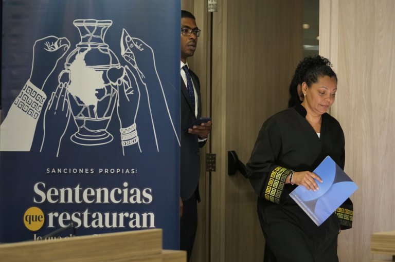 Colombia peace court sentences former FARC leaders for their role in thousands of kidnappings | iNFOnews.ca