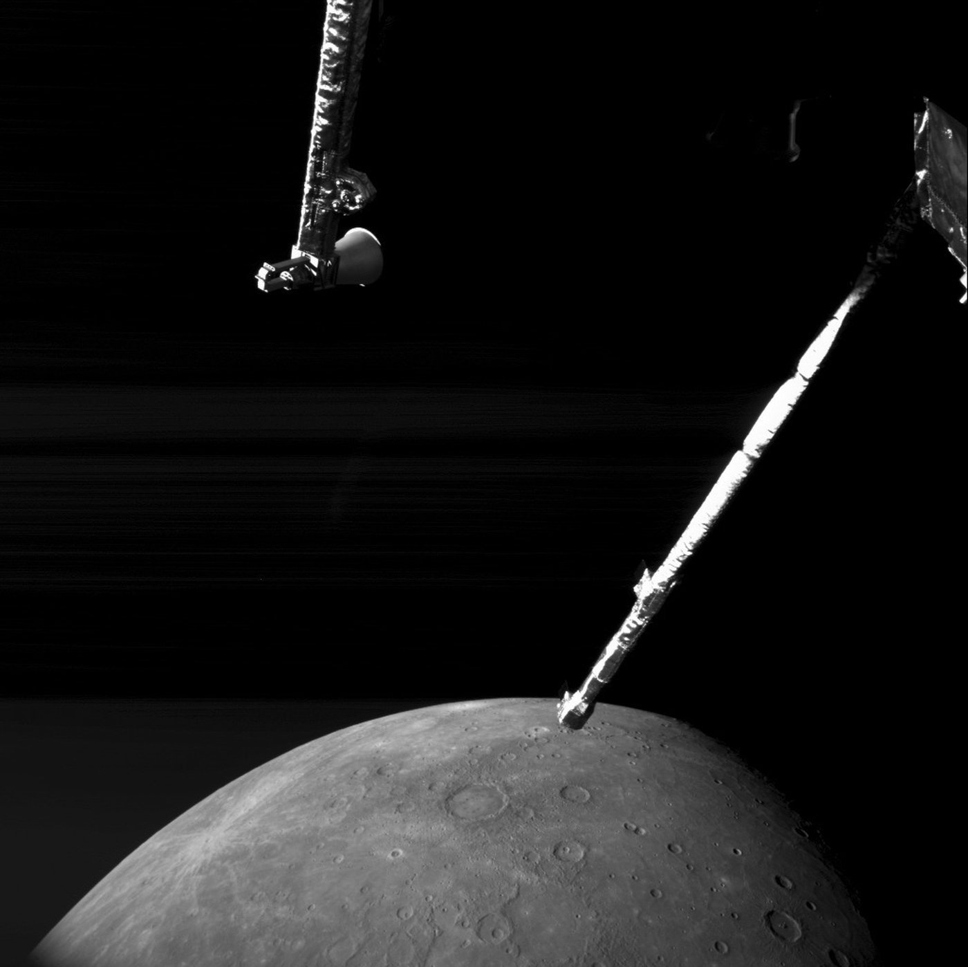 Spacecraft buzzes Mercury's north pole and beams back stunning photos | iNFOnews.ca Spacecraft buzzes Mercury's north pole and beams back stunning photos | iNFOnews.ca