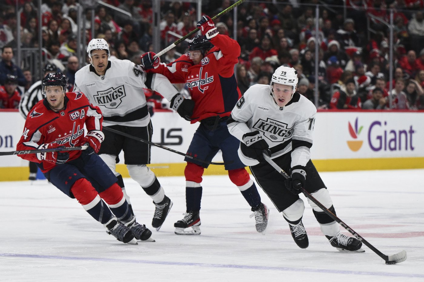 Protas and Dubois help power the Capitals past the Kings 3-1 | iNFOnews.ca