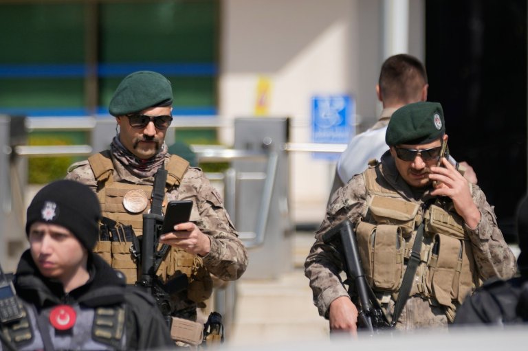 Gunmen attack building housing Israeli Consulate in Istanbul | iNFOnews.ca