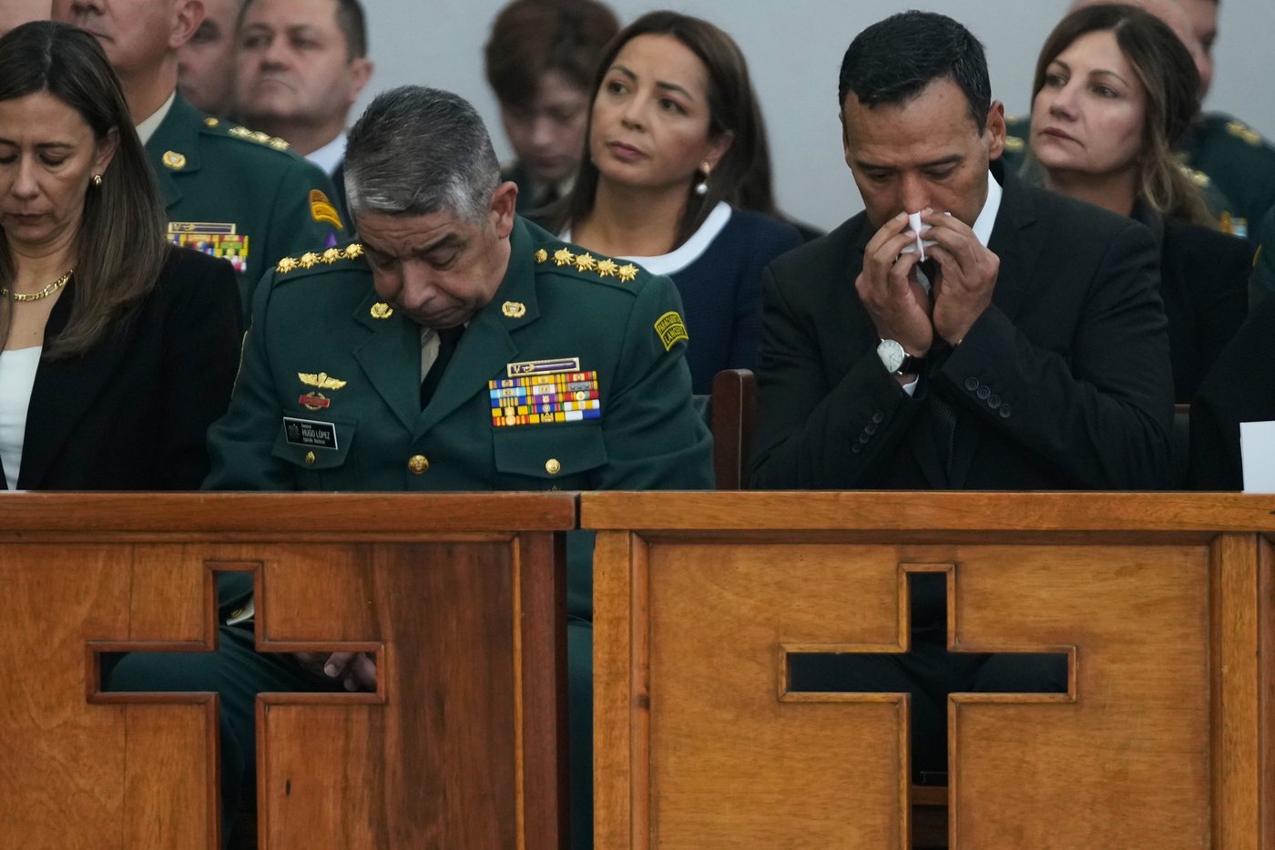 Colombia holds ceremony for 69 killed in military plane crash | iNFOnews.ca Colombia holds ceremony for 69 killed in military plane crash | iNFOnews.ca