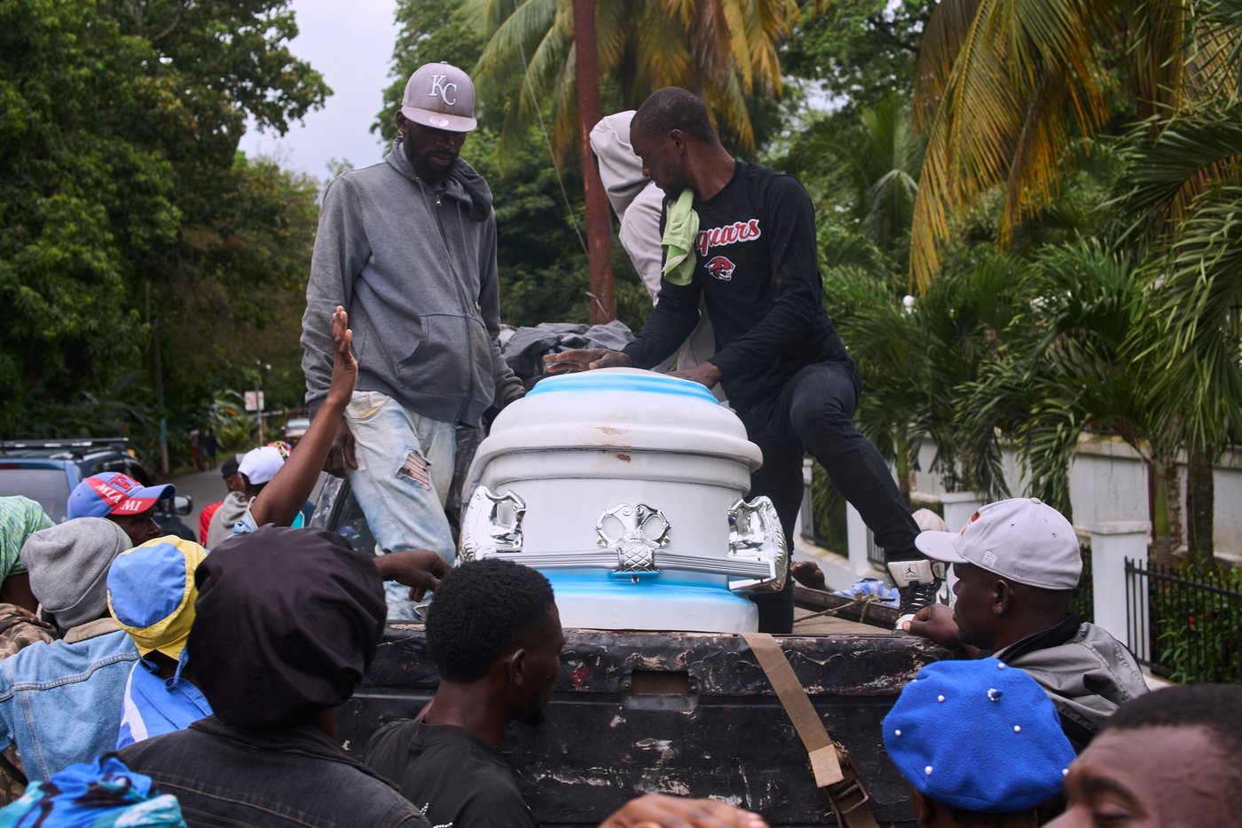 Haiti's culture ministry dismisses 2 officials after stampede that killed 25 | iNFOnews.ca Haiti's culture ministry dismisses 2 officials after stampede that killed 25 | iNFOnews.ca