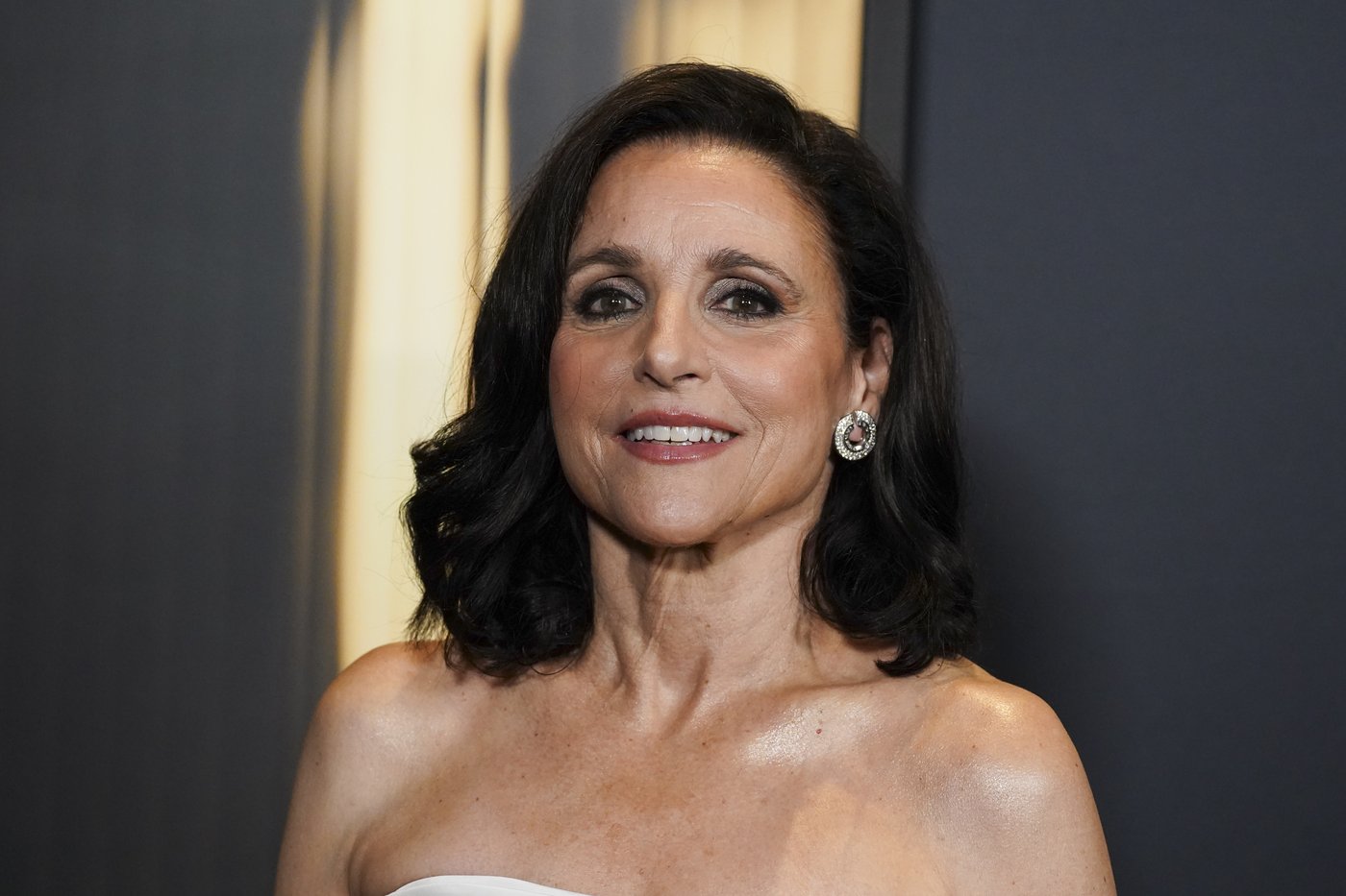 Hollywood stars gather for honorary Oscars event celebrating Quincy Jones, Bond producers, more | iNFOnews.ca