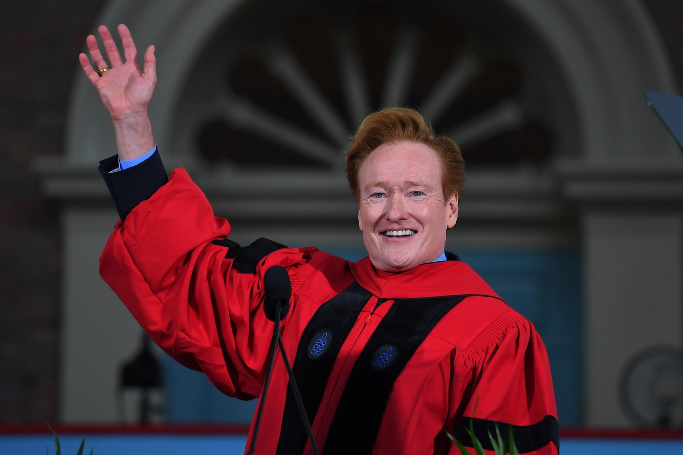 Conan O’Brien speaks at Harvard commencement as Trump tightens pressure on the school | iNFOnews.ca