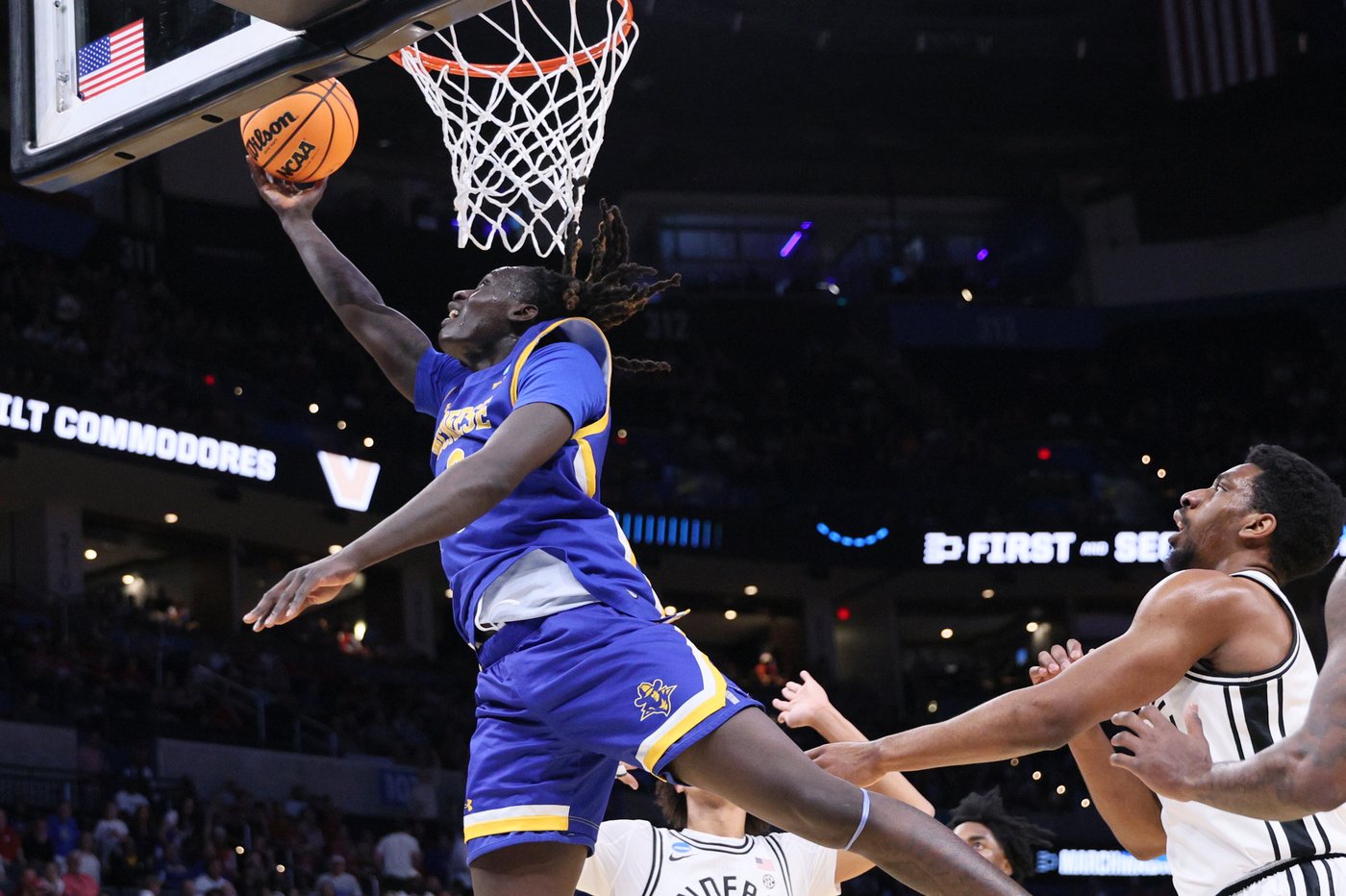 Vanderbilt rallies to beat McNeese for its first NCAA Tournament victory since 2012 | iNFOnews.ca Vanderbilt rallies to beat McNeese for its first NCAA Tournament victory since 2012 | iNFOnews.ca
