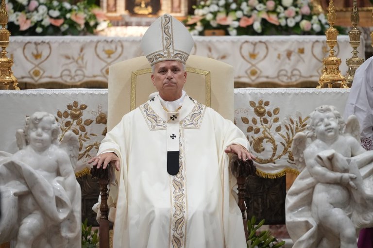 Pope Leo XIV in France to find a secular country at odds with Catholic teaching on life | iNFOnews.ca