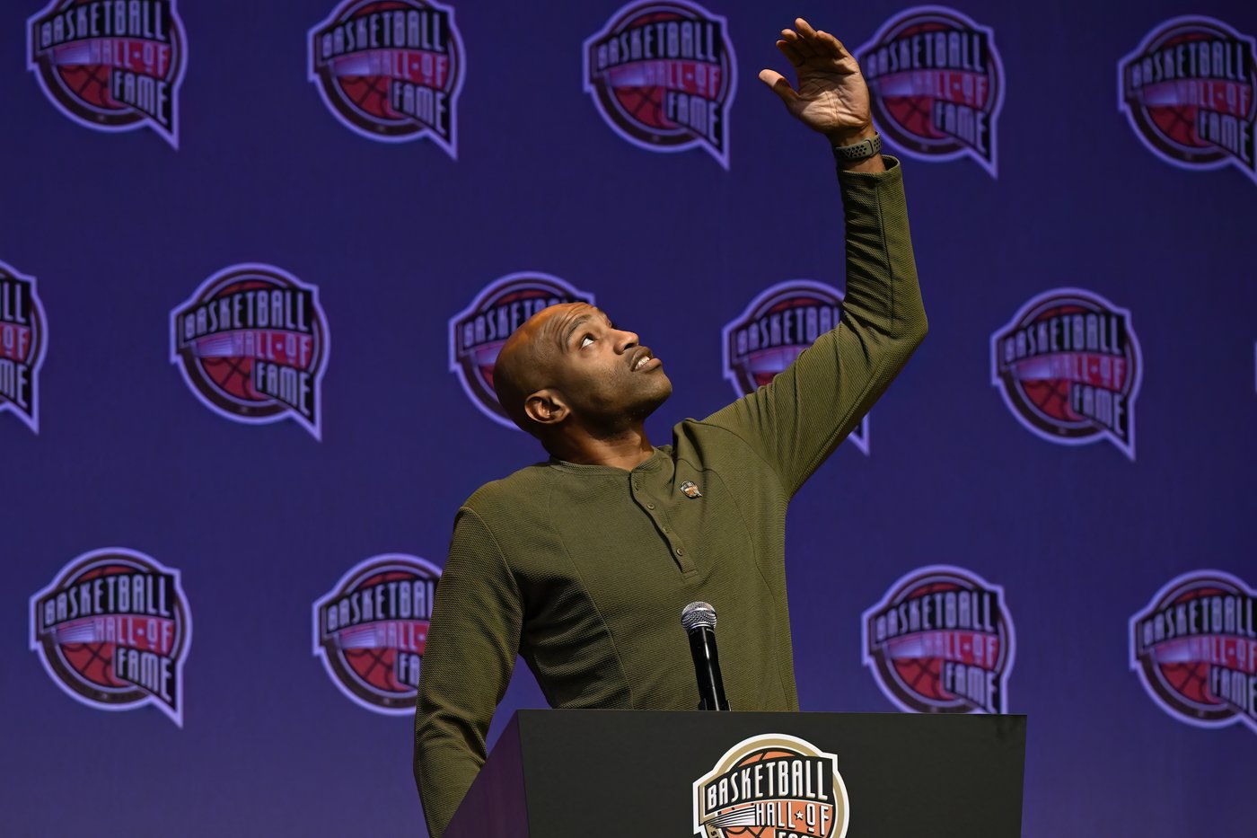 Vince Carter played only a short time in Canada. His impact on Canadian basketball still goes strong | iNFOnews.ca