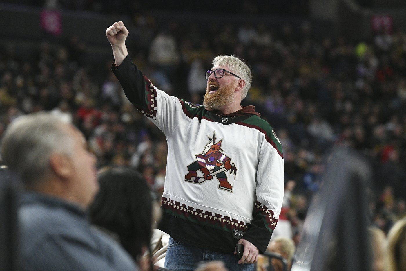 Jaxson Stauber registers first shut out of his career, Utah blanks Golden Knights, 6-0 | iNFOnews.ca