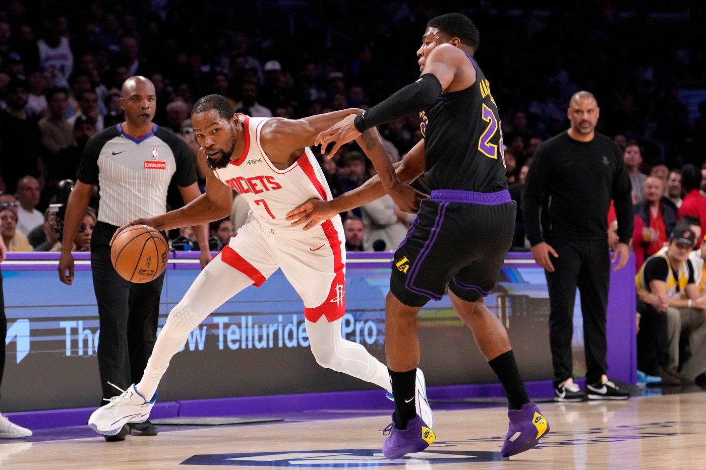 LeBron scores 28, leads short-handed Lakers past Durant's Rockets again 101-94 for 2-0 series lead | iNFOnews.ca LeBron scores 28, leads short-handed Lakers past Durant's Rockets again 101-94 for 2-0 series lead | iNFOnews.ca