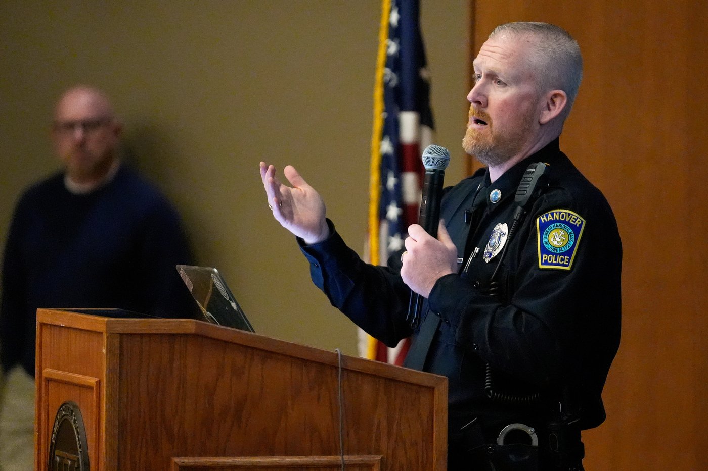 Anonymous tip system started in wake of Sandy Hook shooting has fielded nearly 400,000 reports | iNFOnews.ca