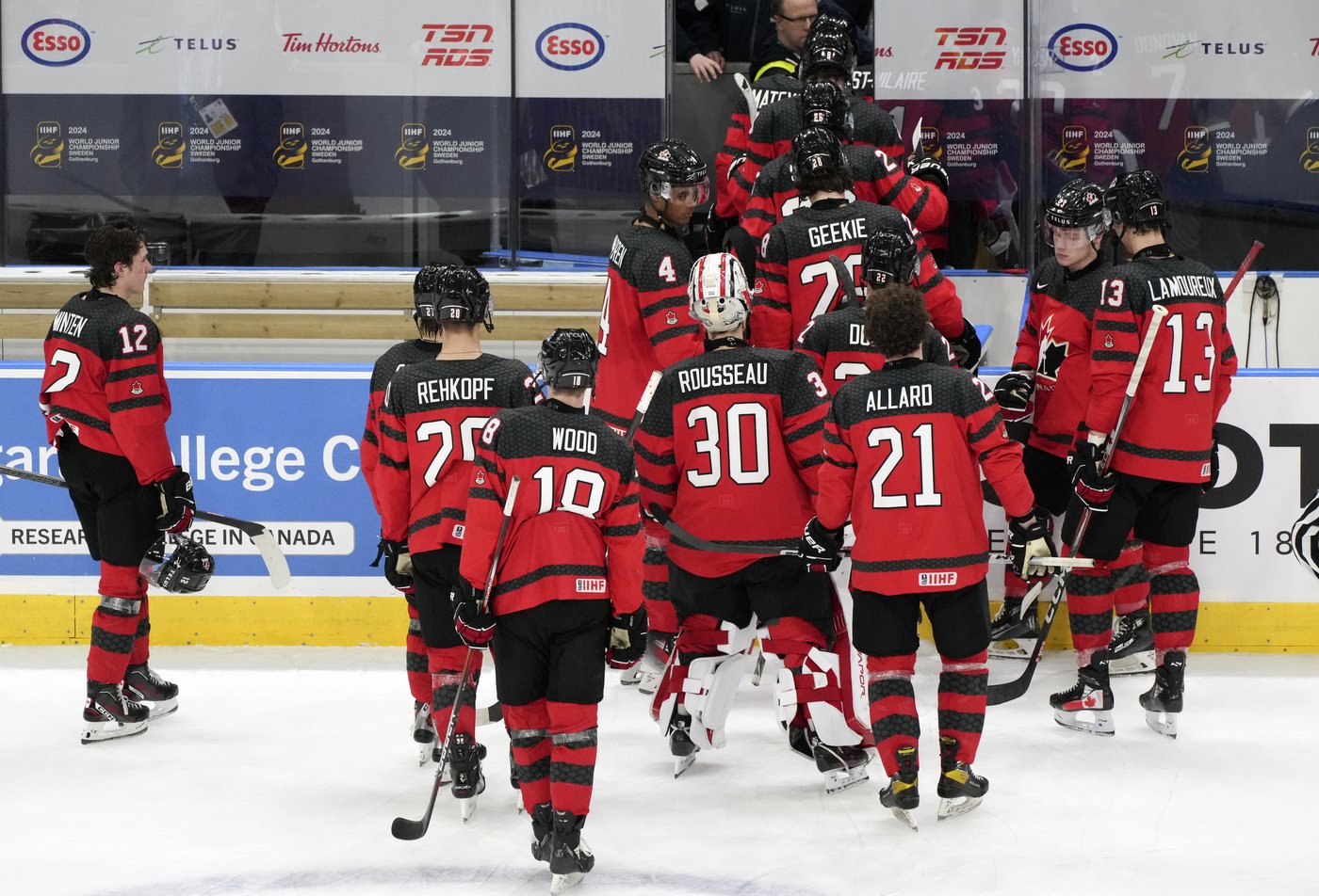 Hockey Canada invites 32 players to national junior team selection camp | iNFOnews.ca