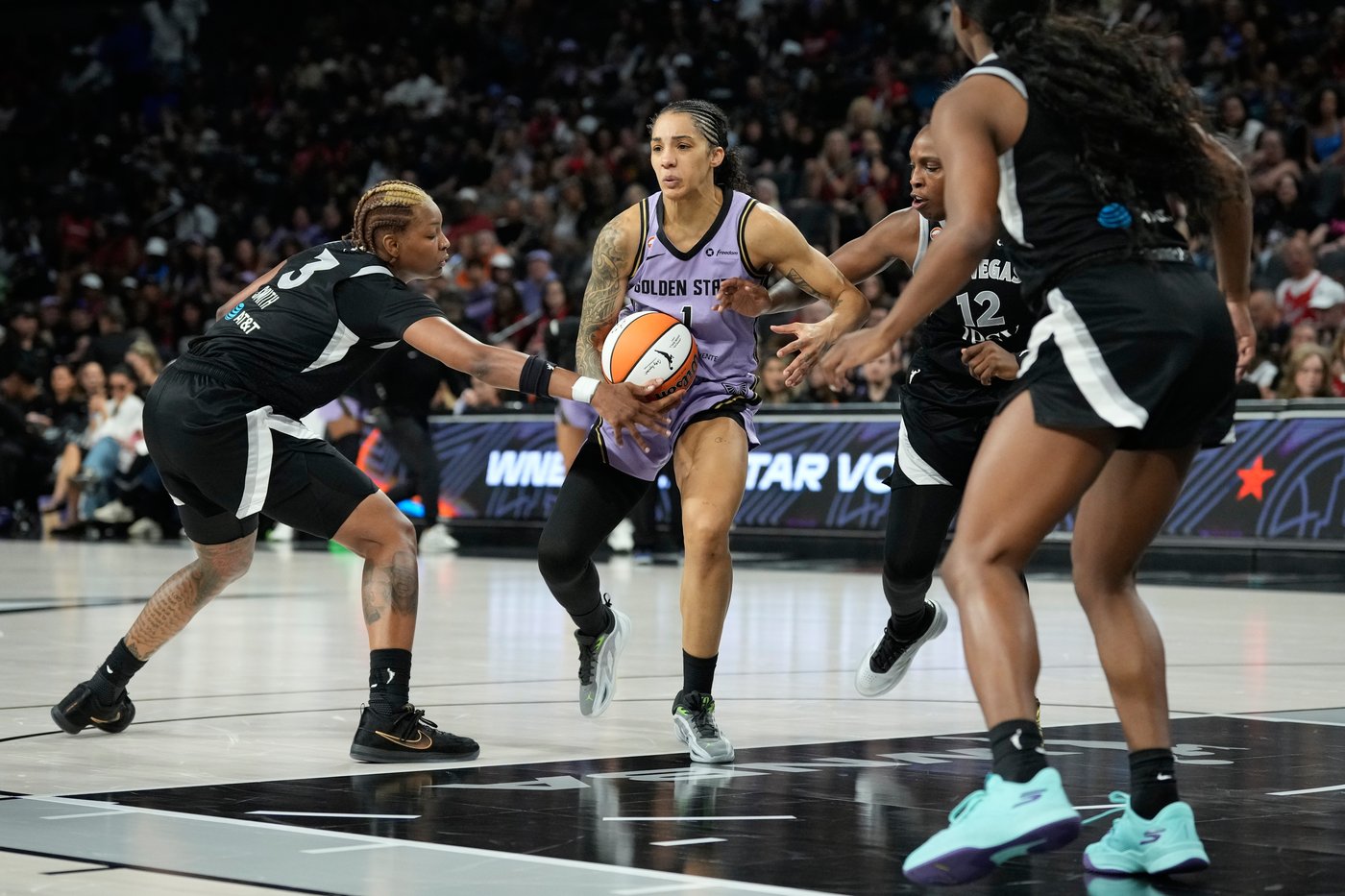 Aces surge past Valkyries 92-73 as Jackie Young shines in a 21-2 run | iNFOnews.ca Aces surge past Valkyries 92-73 as Jackie Young shines in a 21-2 run | iNFOnews.ca