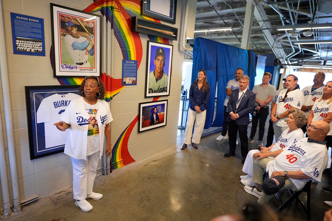 Dodgers honor gay trailblazers Glenn Burke and Billy Bean with permanent stadium display | iNFOnews.ca Dodgers honor gay trailblazers Glenn Burke and Billy Bean with permanent stadium display | iNFOnews.ca
