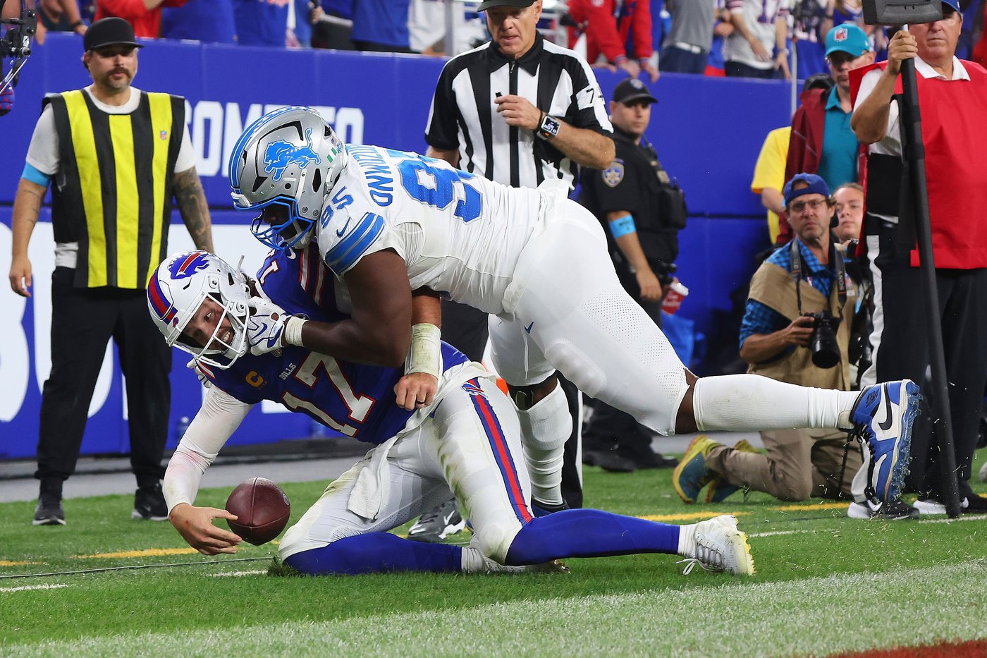 Lions have a lot of things to fix after two tough games in four days | iNFOnews.ca Lions have a lot of things to fix after two tough games in four days | iNFOnews.ca