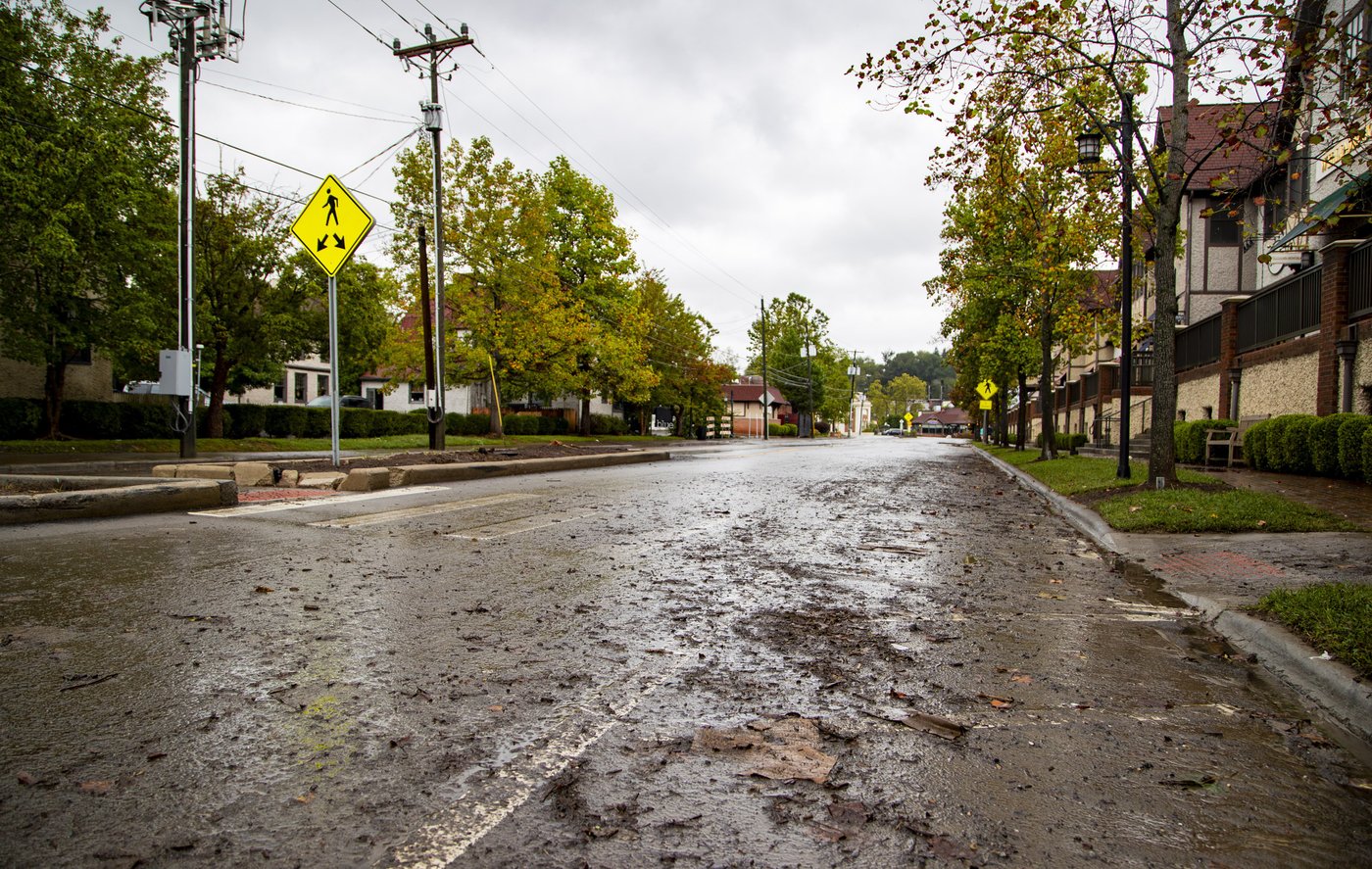 Torrential rains flood North Carolina mountains and create risk of dam failure | iNFOnews.ca