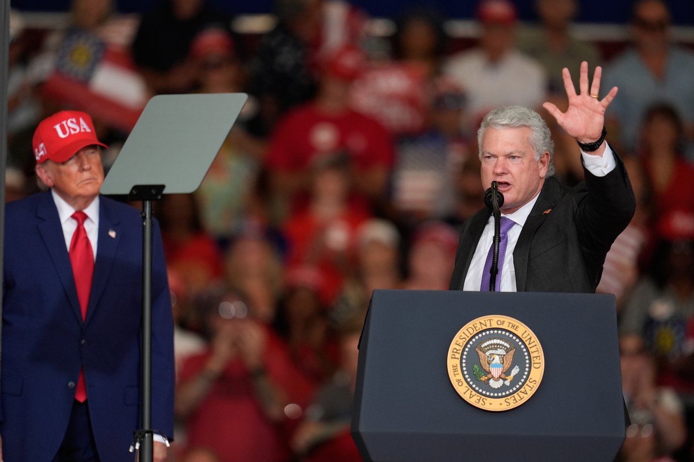 Trump rallies with top Republicans in critical battleground state of Georgia | iNFOnews.ca Trump rallies with top Republicans in critical battleground state of Georgia | iNFOnews.ca