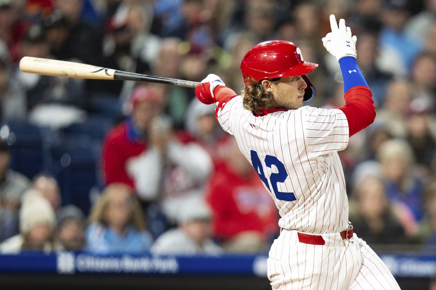 Harper and Realmuto homer to help lead the Phillies to a 6-4 win over the Giants | iNFOnews.ca