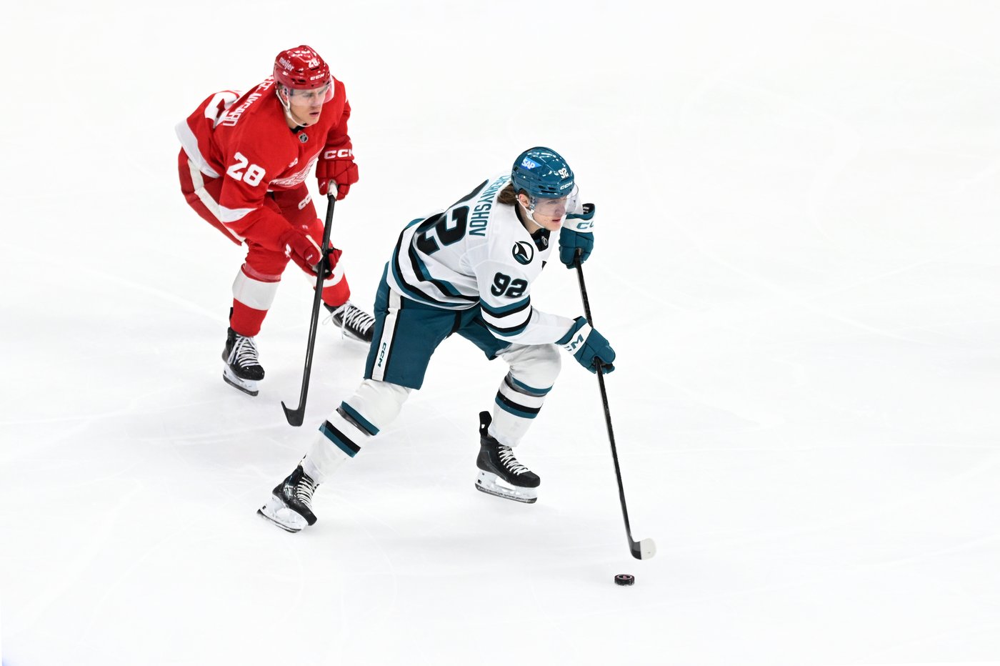Lucas Raymond scores in shootout as Red Wings rally for 4-3 win over Sharks | iNFOnews.ca Lucas Raymond scores in shootout as Red Wings rally for 4-3 win over Sharks | iNFOnews.ca