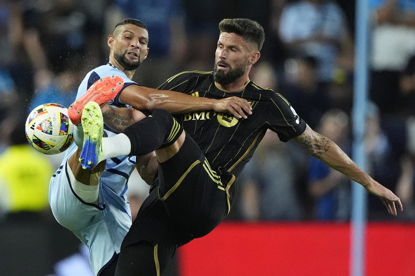 David Martínez, Denis Bouanga, Hugo Lloris power LAFC to 3-0 romp over Sporting KC | iNFOnews.ca