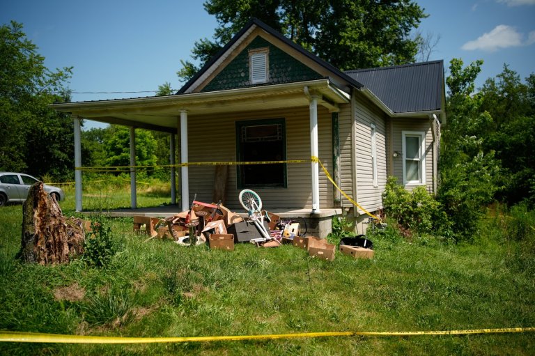 Photos show Ohio home where 16 children were rescued | iNFOnews.ca