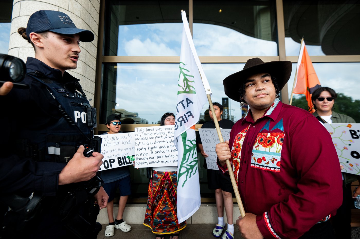 Carney's investment summit draws protests by Indigenous leaders, eco groups, unions | iNFOnews.ca Carney's investment summit draws protests by Indigenous leaders, eco groups, unions | iNFOnews.ca