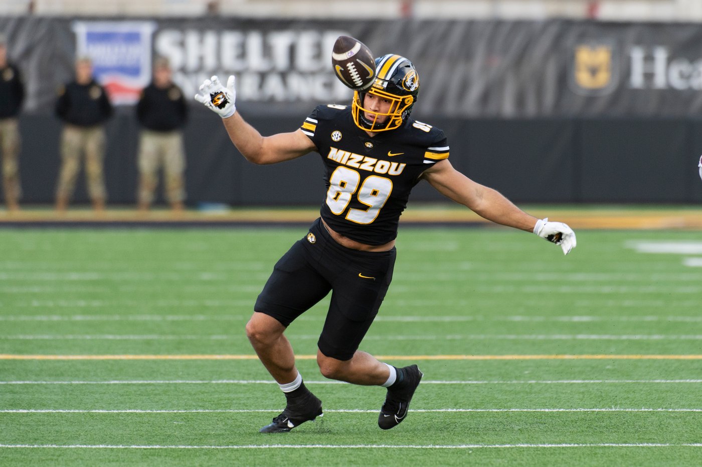 No. 3 Texas A&M's dominant defense overwhelms No. 19 Missouri's freshman QB in 38-17 victory | iNFOnews.ca