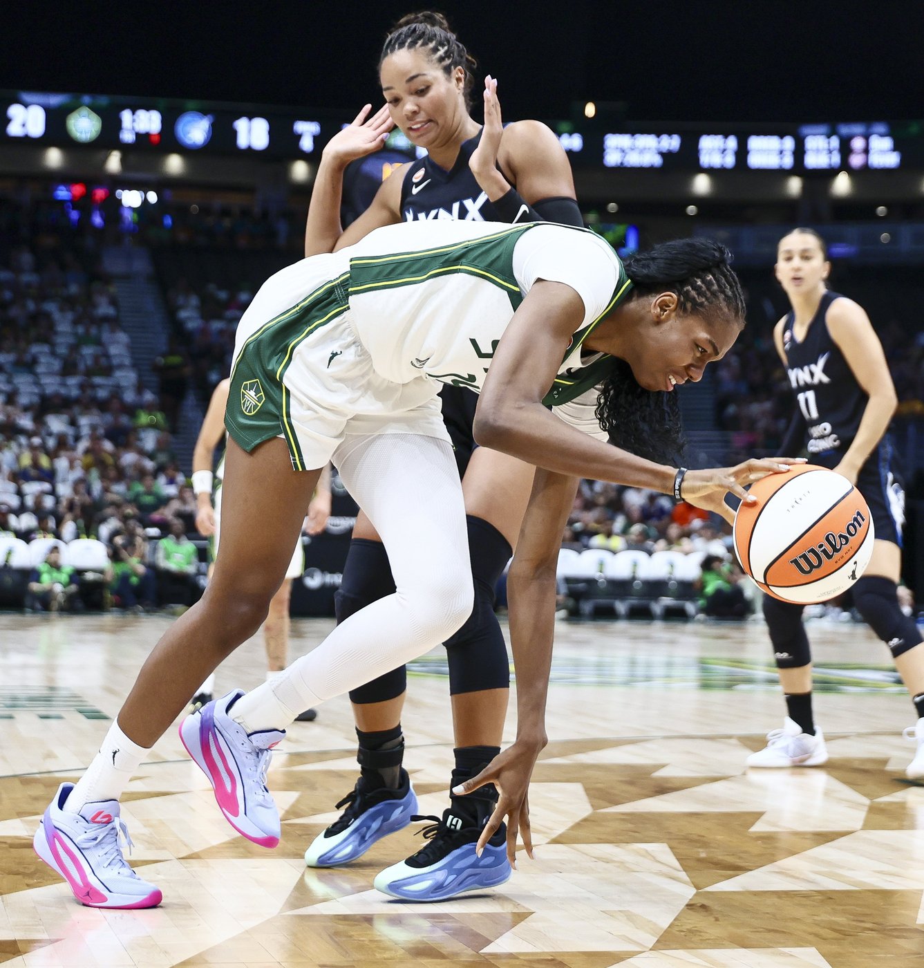 Collier scores 24 points in her return, Lynx top Storm 86-76 for best record at WNBA All-Star break | iNFOnews.ca