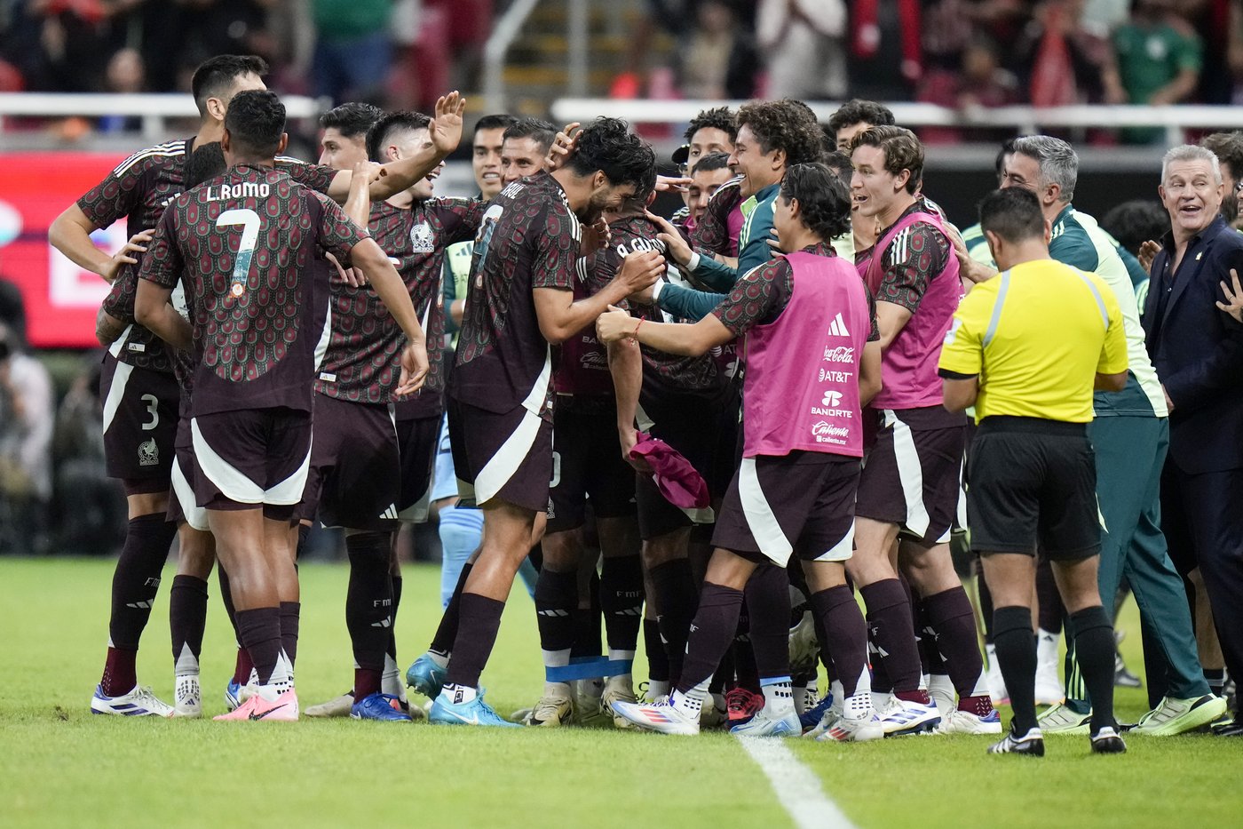 Mexico stops 7-game winless streak against the US as Jiménez and Huerta score in 2-0 victory | iNFOnews.ca Mexico stops 7-game winless streak against the US as Jiménez and Huerta score in 2-0 victory | iNFOnews.ca
