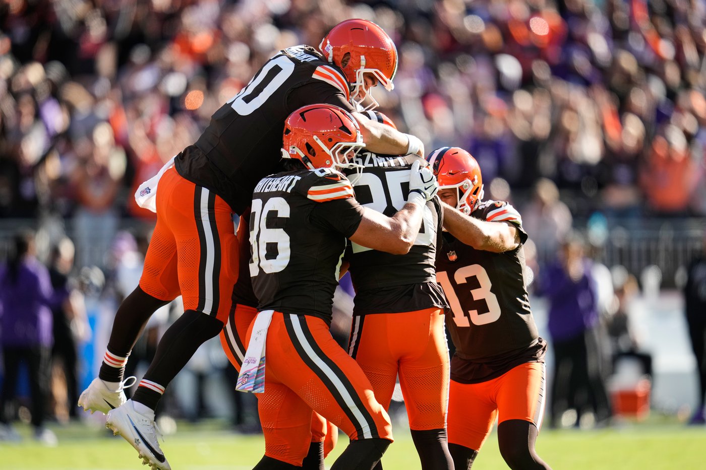 Deshaun Watson leads drive for winning field goal and Browns rally for 13-10 victory over Ravens | iNFOnews.ca
