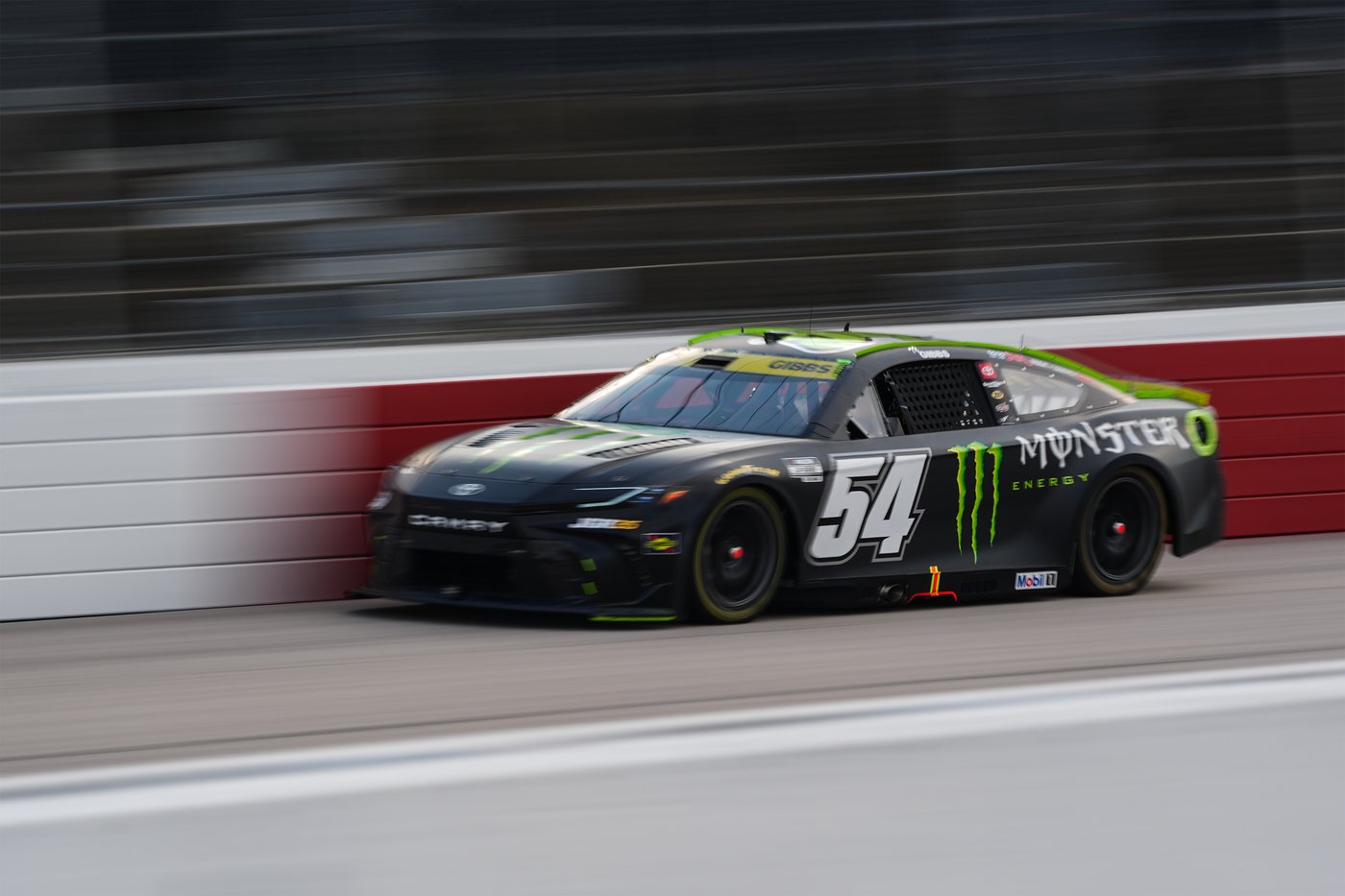 Chase Lookahead: JGR shows power with Bell winning Southern 500 in postseason's opening Chase race | iNFOnews.ca Chase Lookahead: JGR shows power with Bell winning Southern 500 in postseason's opening Chase race | iNFOnews.ca