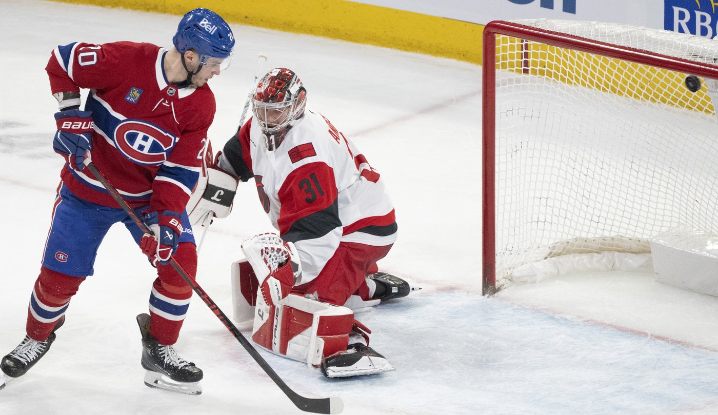 Caufield scores 44th, Dobes makes 41 saves to lead Canadiens past Hurricanes 5-2 | iNFOnews.ca Caufield scores 44th, Dobes makes 41 saves to lead Canadiens past Hurricanes 5-2 | iNFOnews.ca