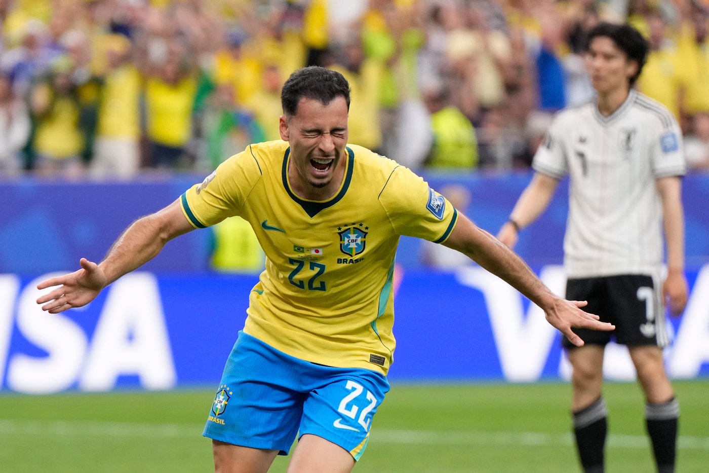 Gabriel Martinelli scores late in injury time to help Brazil beat Japan 2-1 at World Cup | iNFOnews.ca