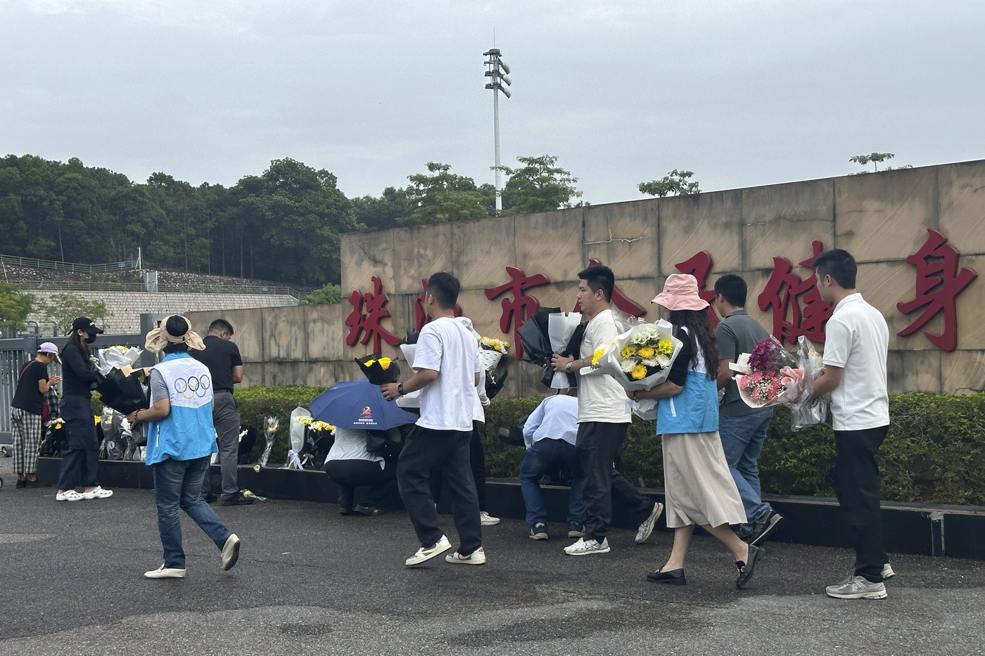 Driver rams his car into crowd in China, killing 35. Police say he was upset about his divorce | iNFOnews.ca