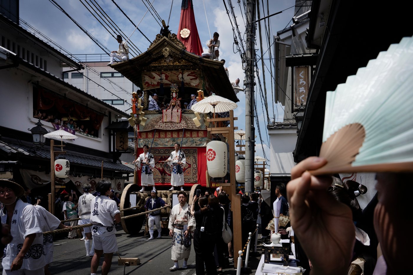 A centuries-old festival in Japan brings Shinto traditions and towering floats to the streets | iNFOnews.ca A centuries-old festival in Japan brings Shinto traditions and towering floats to the streets | iNFOnews.ca