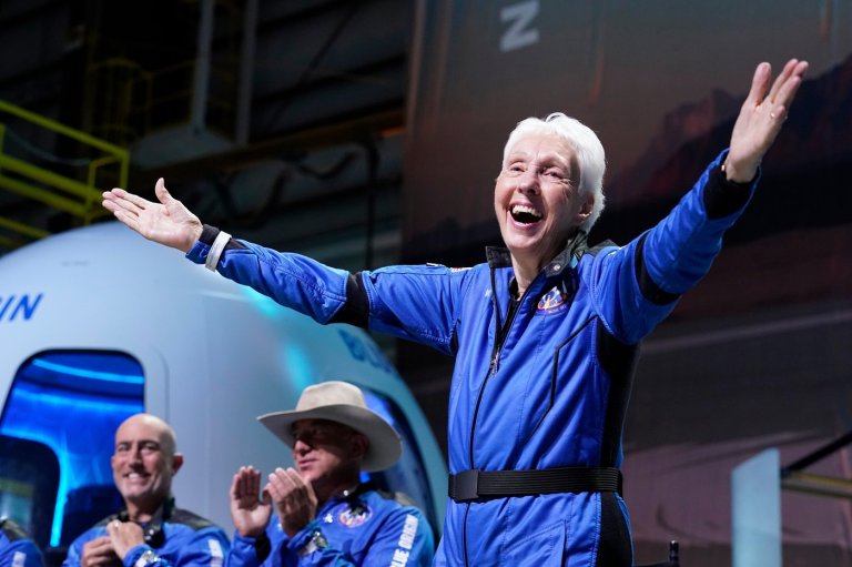 Wally Funk, aviation pioneer who was the oldest woman to travel into space, dies at 87 | iNFOnews.ca