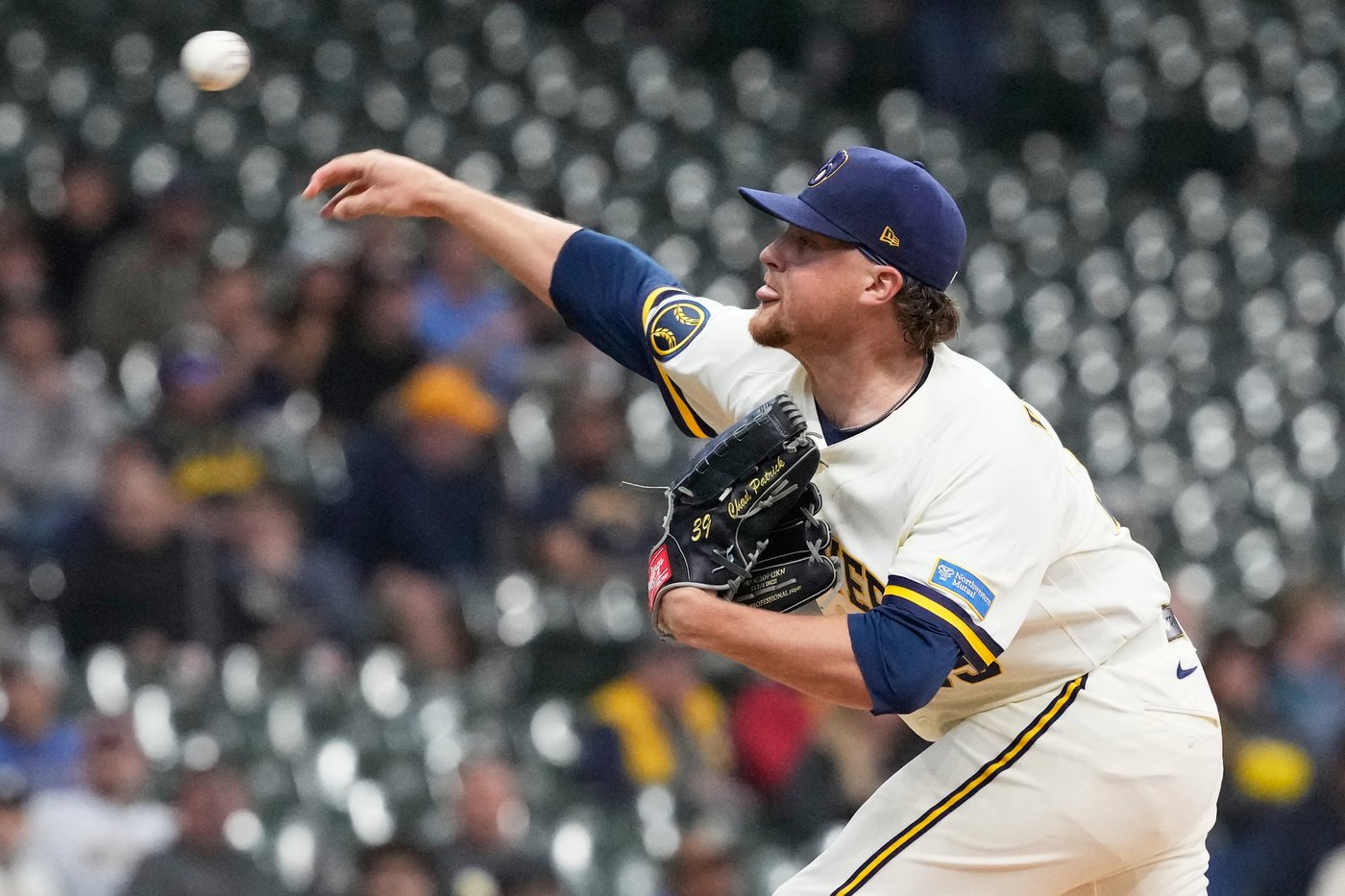 Brewers' Chad Patrick briefly deals with vision trouble before staying in game and earning the win | iNFOnews.ca Brewers' Chad Patrick briefly deals with vision trouble before staying in game and earning the win | iNFOnews.ca