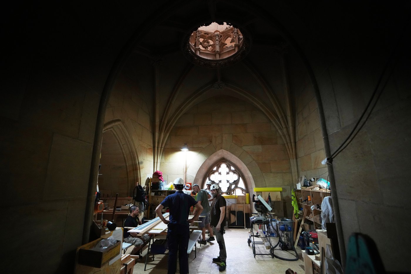 The 700-year-old Prague cathedral will get a new voice as an organ is nearly installed | iNFOnews.ca
