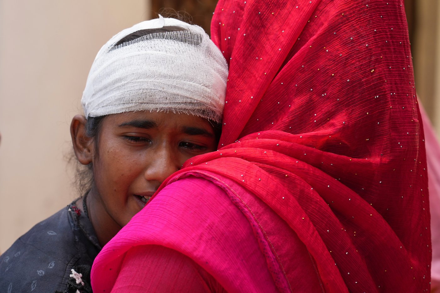 Dust storms and lightning kill at least 96 people in northern India | iNFOnews.ca