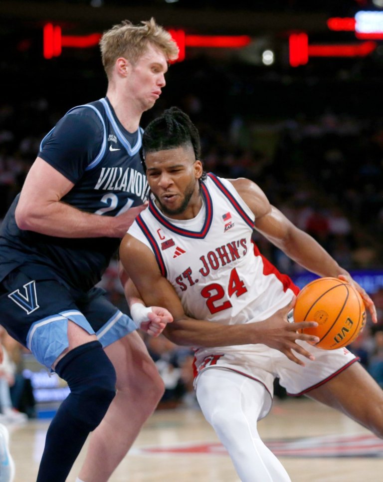 Zuby Ejiofor has triple-double for No. 15 St. John's against Villanova | iNFOnews.ca