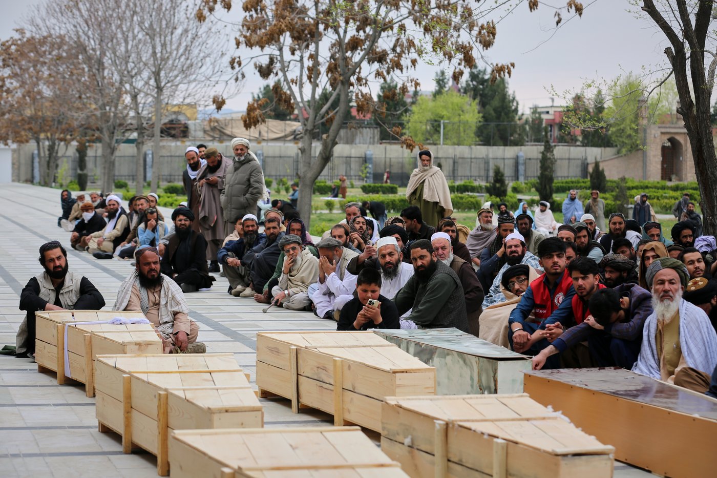 Afghans hold second mass funeral for victims of an airstrike on Kabul | iNFOnews.ca Afghans hold second mass funeral for victims of an airstrike on Kabul | iNFOnews.ca