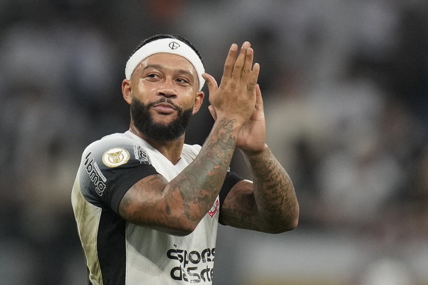 Depay changes fortunes for Corinthians and becomes the most popular player in Brazil | iNFOnews.ca