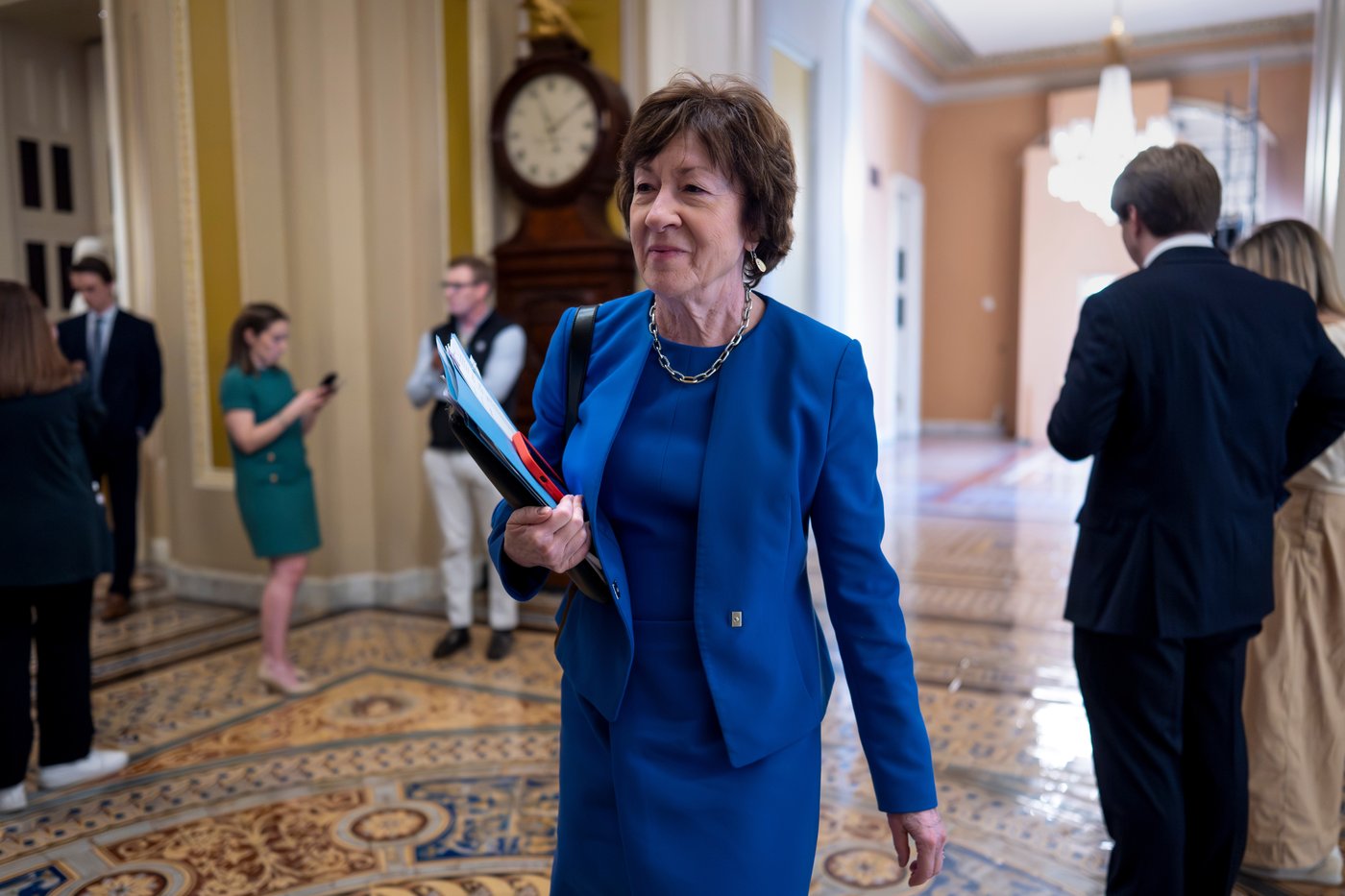 Republican Sen. Susan Collins discloses her longtime tremor after scrutiny in Maine's Senate race | iNFOnews.ca